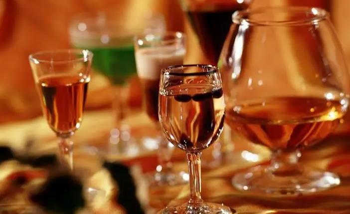 京东酒类电商销量排行解析-52排行榜网